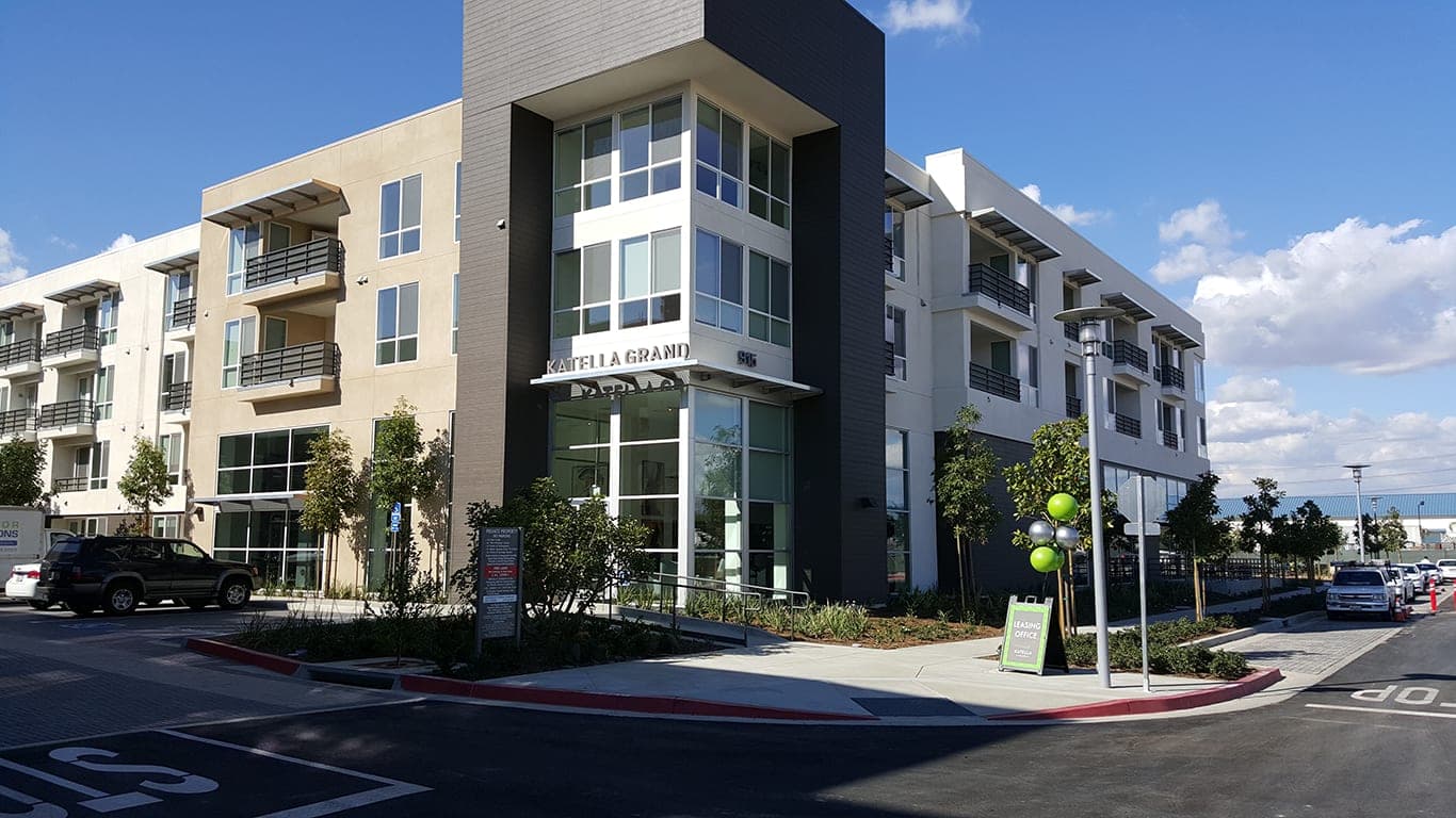 Katella Grand — photo 26